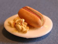 Dollhouse Miniature Hotdog Plate with Chips